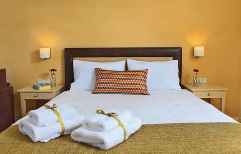 Superior double room with wooden floor and lake view at Arktos Boutique Hotel